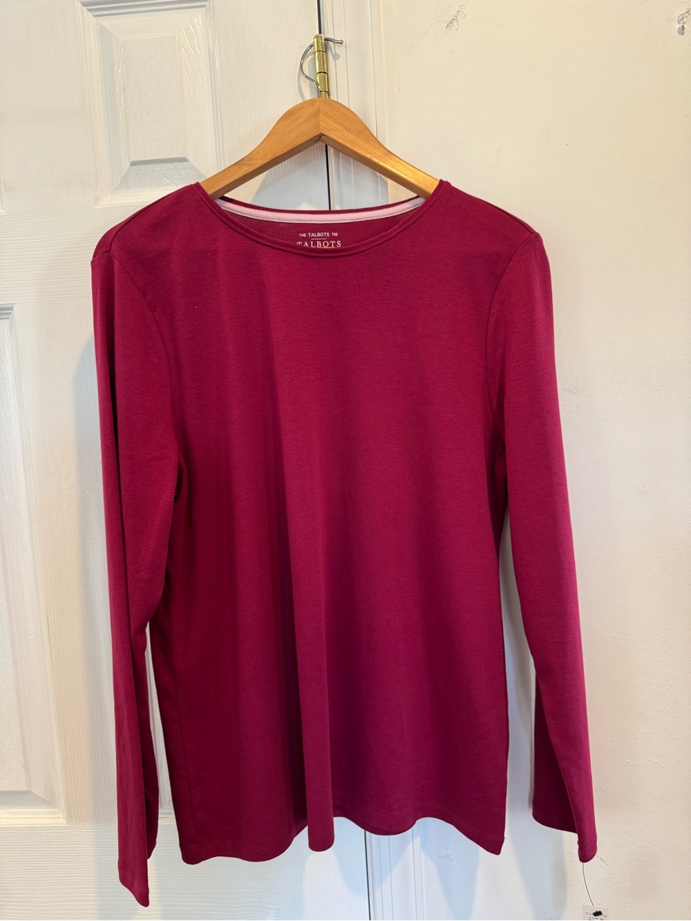 Talbots Long Sleeve Crewneck Top in Berry Red Size XL Old Money